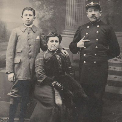 De gauche à droite, Bériot Albert Moulin Eléonore et Bériot Camille